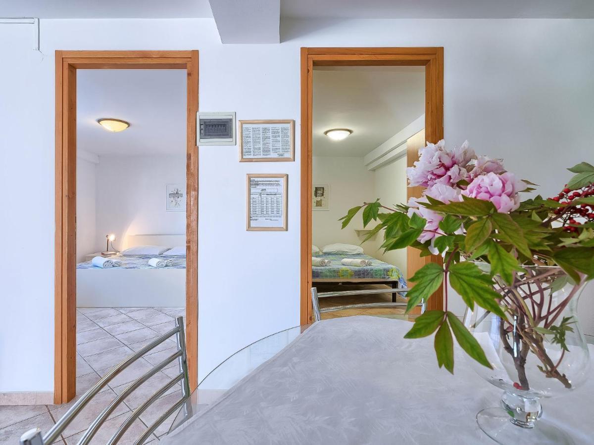 Nika-4 By Interhome Umag